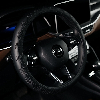 Оплетка на руль каркасная Кожа микрофибра Lord Autofashion (9324 Чёрный M)