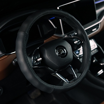 Оплетка на руль каркасная Кожа Lord Autofashion (3807 Чёрный M)