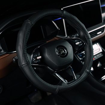 Оплетка на руль каркасная Кожа Lord Autofashion (3816 Чёрный M)
