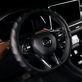 Оплетка на руль каркасная Кожа микрофибра ВС Lord Autofashion (9294 Чёрный М) БЕЗ КОРОБКИ