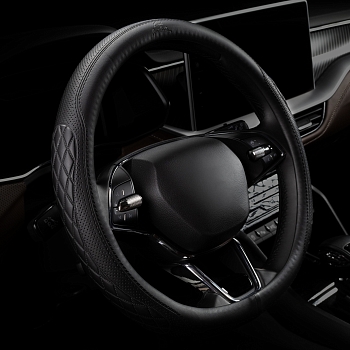 Оплетка на руль каркасная Кожа микрофибра Lord Autofashion (9366 Чёрный M)